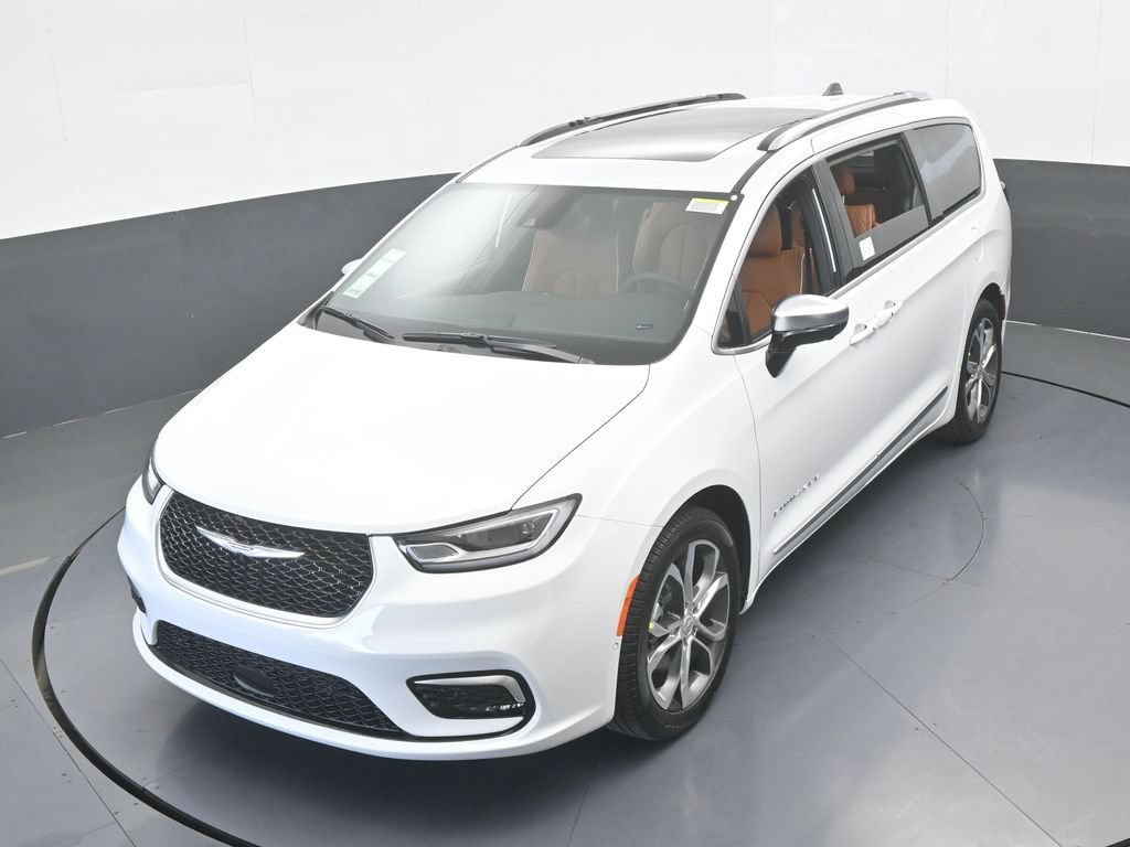 New 2026 Chrysler Pacifica Pinnacle FWD image 46