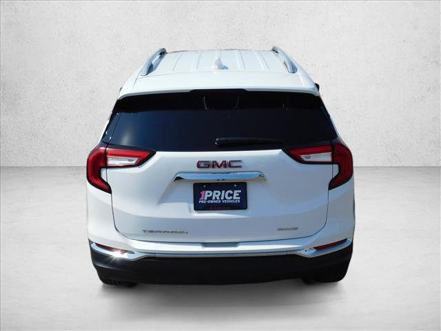 Used 2024 GMC Terrain SLT AWD/4WD image 11
