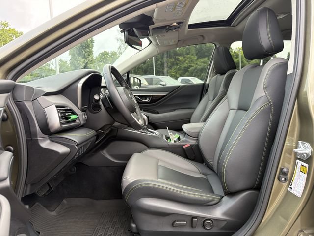 Used 2023 Subaru Outback Onyx Edition AWD/4WD image 11