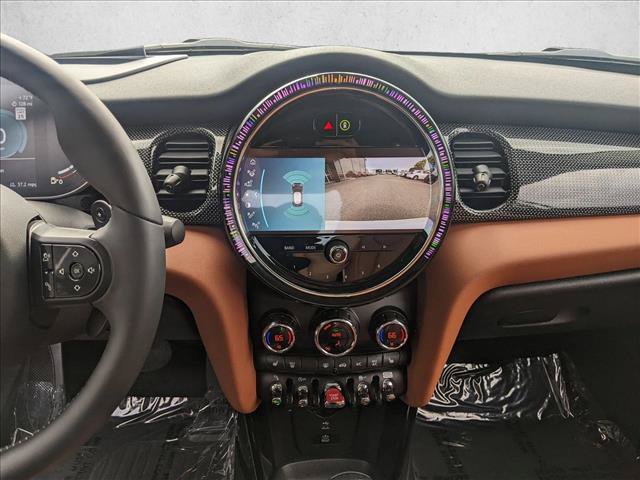 Used 2024 MINI Cooper S FWD image 13