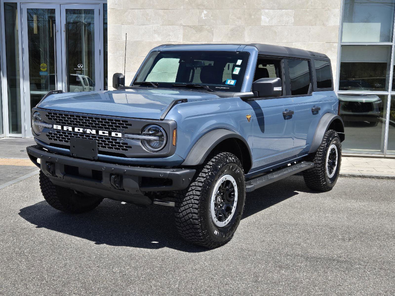 Used 2024 Ford Bronco Badlands AWD/4WD image 1