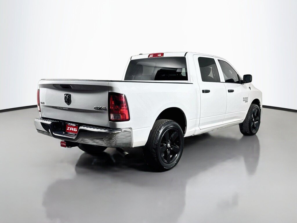 Used 2023 RAM 1500 Classic SLT AWD/4WD image 5