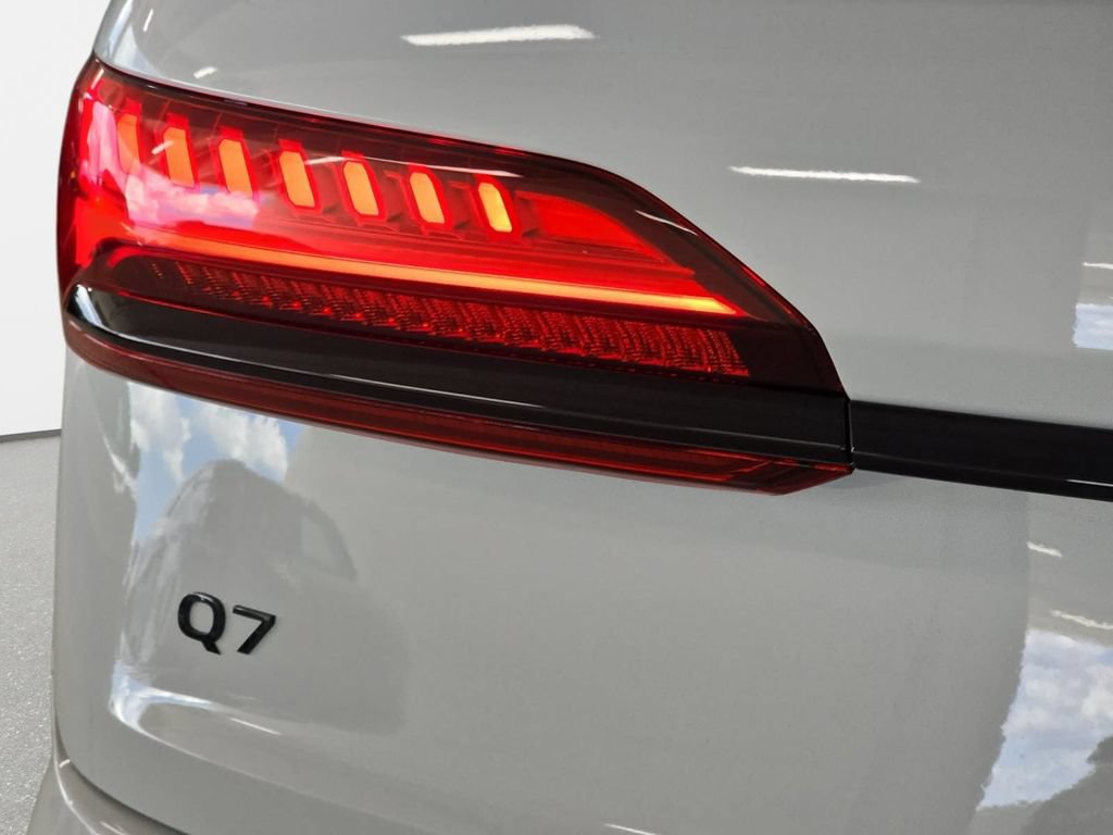 New 2026 Audi Q7 2.0T Premium Plus AWD/4WD image 19