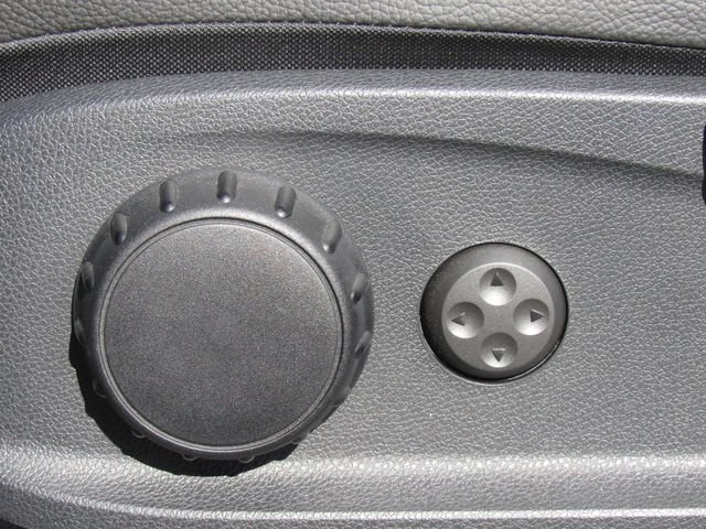 Used 2023 Mercedes-Benz Sprinter 3500 image 14