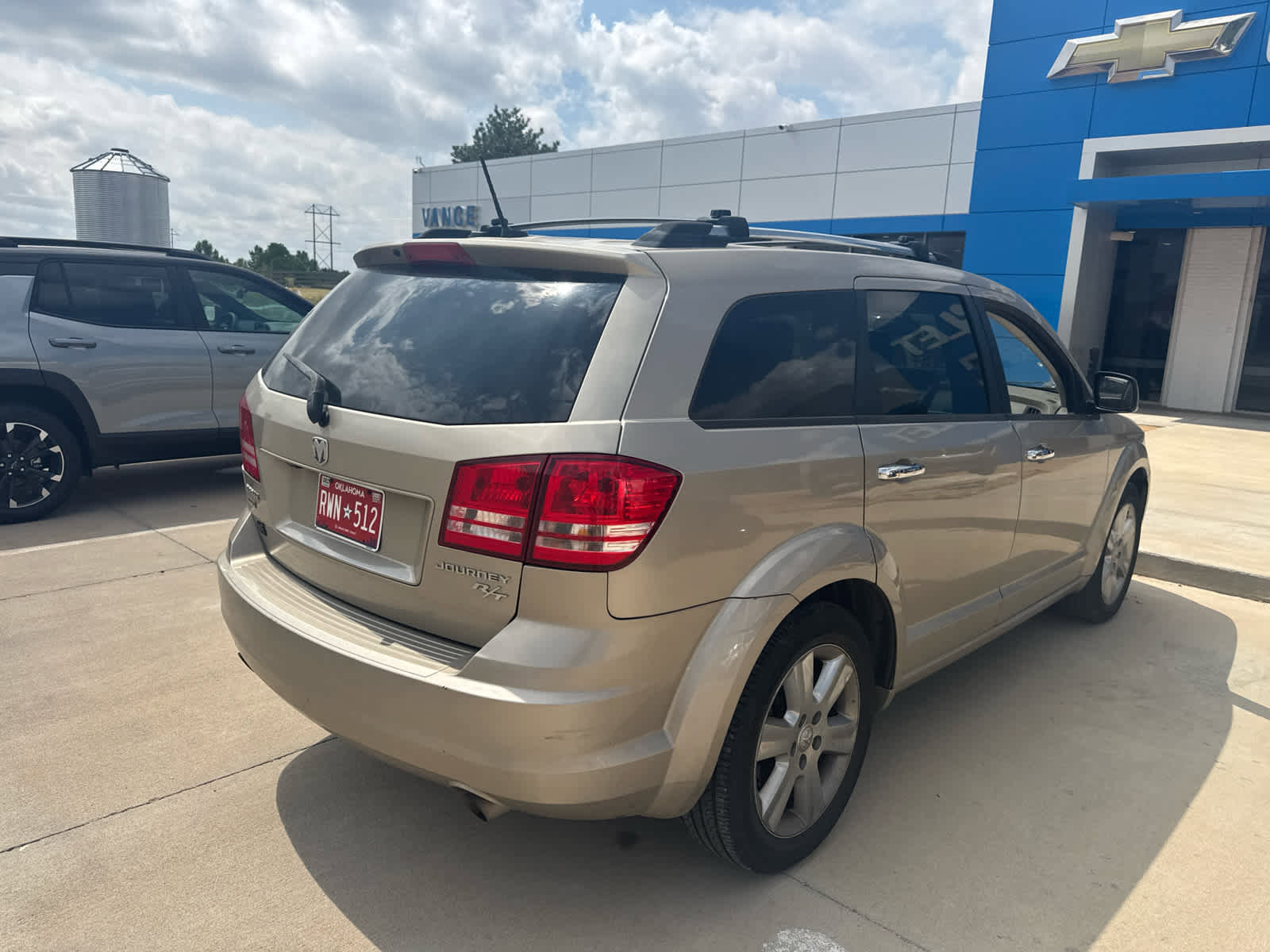 Used 2009 Dodge Journey R/T w/ Entertainment Group #2 AWD/4WD image 10