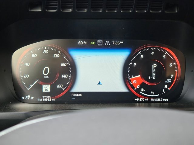 Used 2016 Volvo XC90 T6 Momentum AWD/4WD image 8