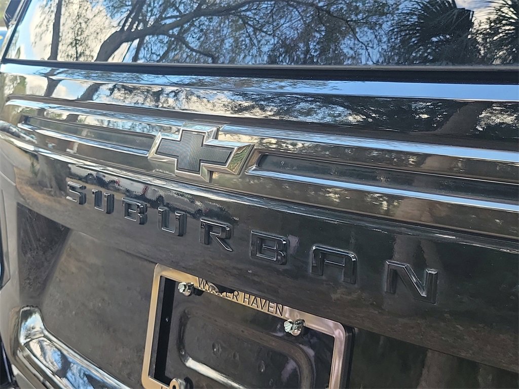 Used 2021 Chevrolet Suburban Z71 w/ Rear Media and Nav Package image 6