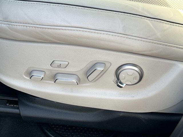 Used 2023 Genesis GV80 2.5T w/ Prestige 20" Package image 14