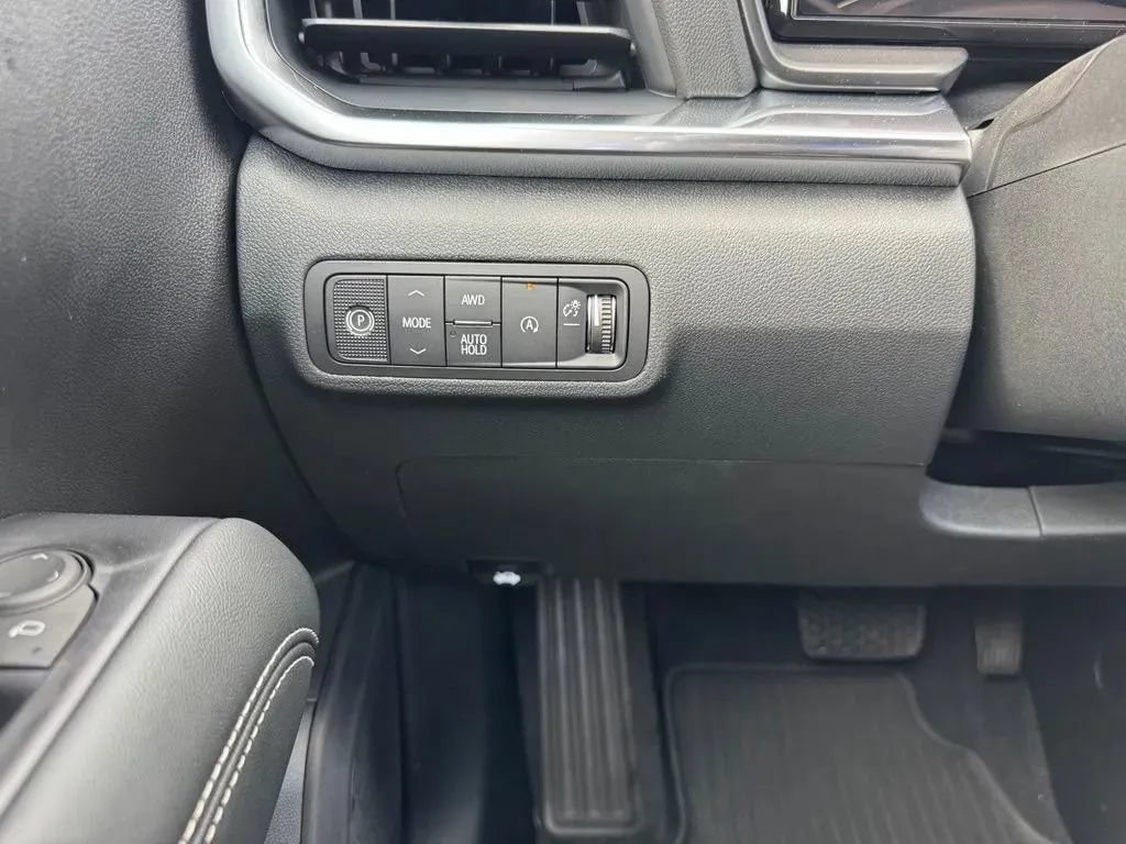 New 2027 GMC Terrain Elevation w/ Black Edition AWD/4WD image 22