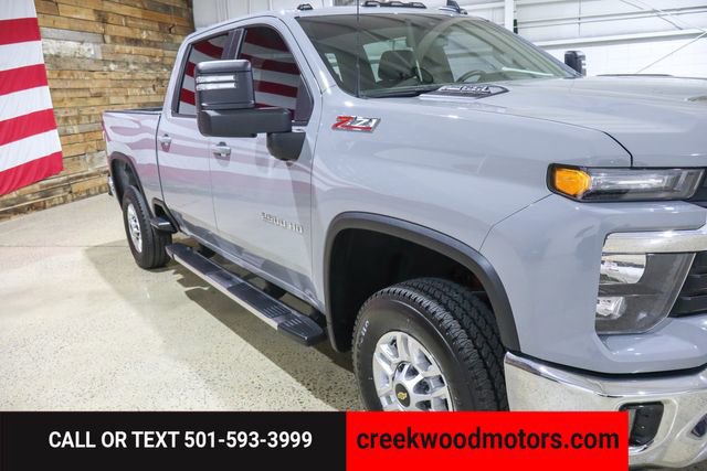 Used 2024 Chevrolet Silverado 2500 LT w/ Convenience Package image 28