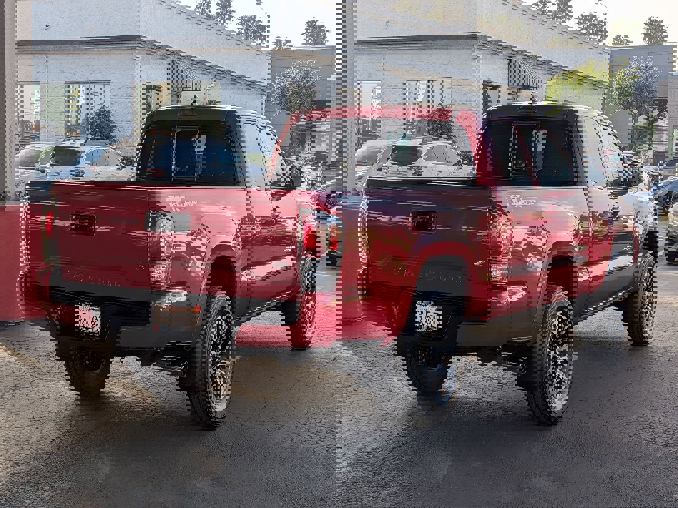 Certified 2022 Toyota Tacoma TRD Sport w/ TRD Premium Sport Package image 4