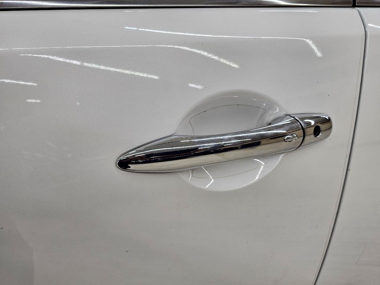 Used 2019 INFINITI QX80 Luxe w/ 22" Wheel Package AWD/4WD image 12
