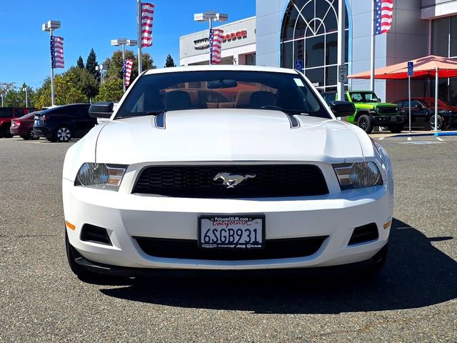 Used 2012 Ford Mustang Coupe image 2