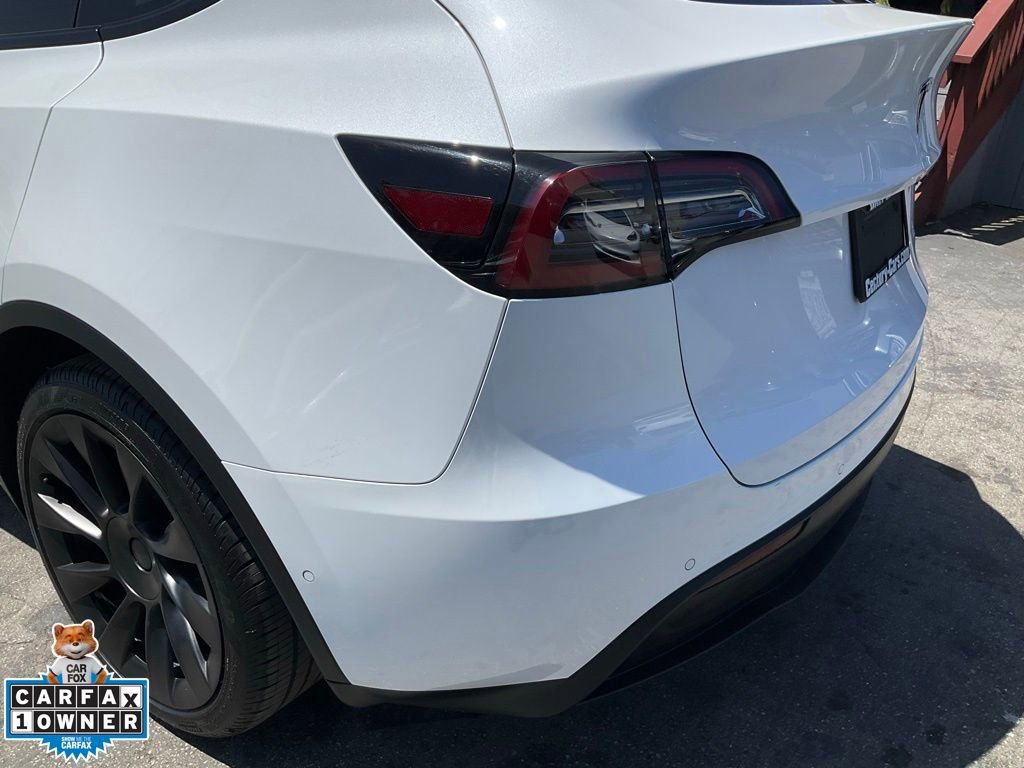 Used 2022 Tesla Model Y Long Range AWD/4WD image 87
