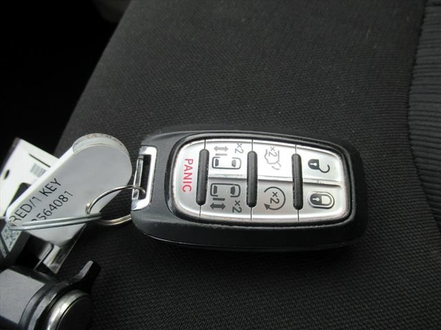 Certified 2023 Chrysler Voyager LX FWD image 26