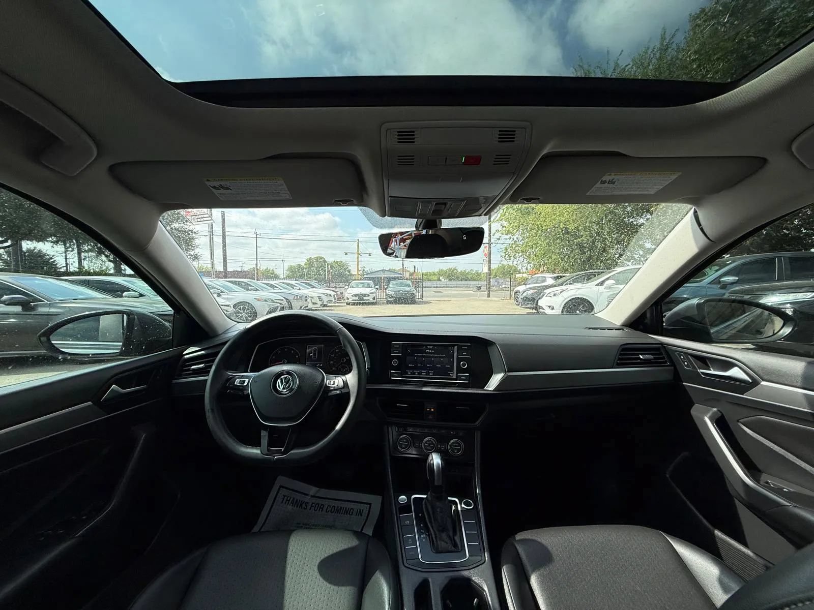 Used 2020 Volkswagen Jetta SE w/ SE Cold Weather Package FWD image 13