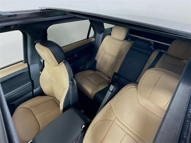 New 2025 Land Rover Range Rover Sport Dynamic SE image 14
