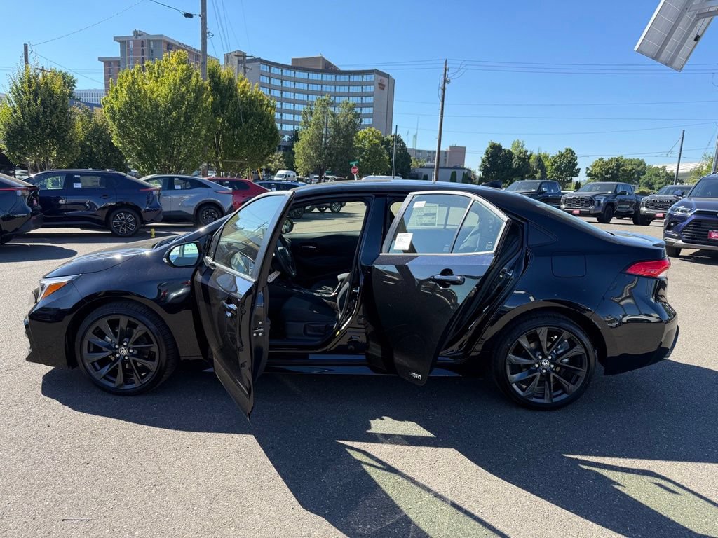 New 2026 Toyota Corolla SE AWD/4WD image 15