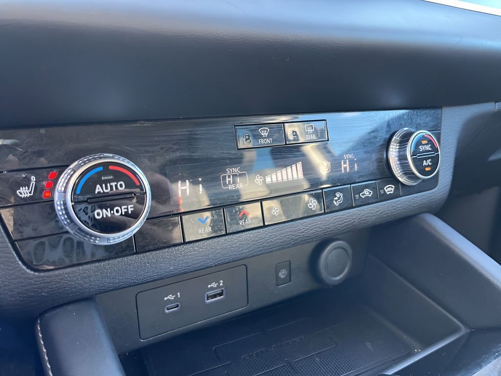 Used 2022 Mitsubishi Outlander SEL image 18