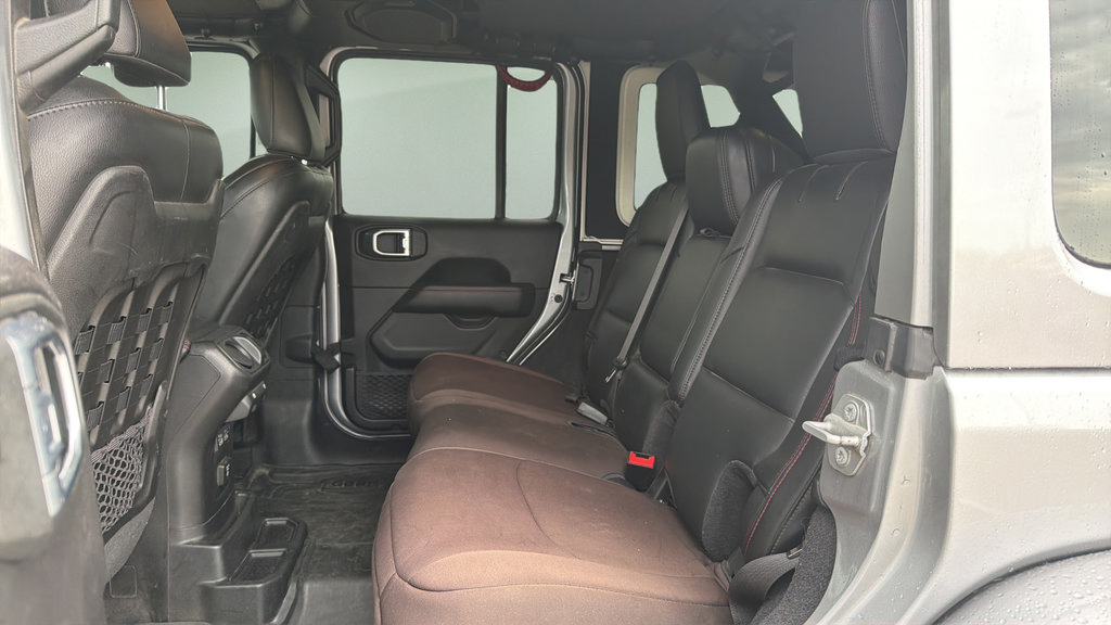 Used 2019 Jeep Wrangler Unlimited Rubicon AWD/4WD image 15
