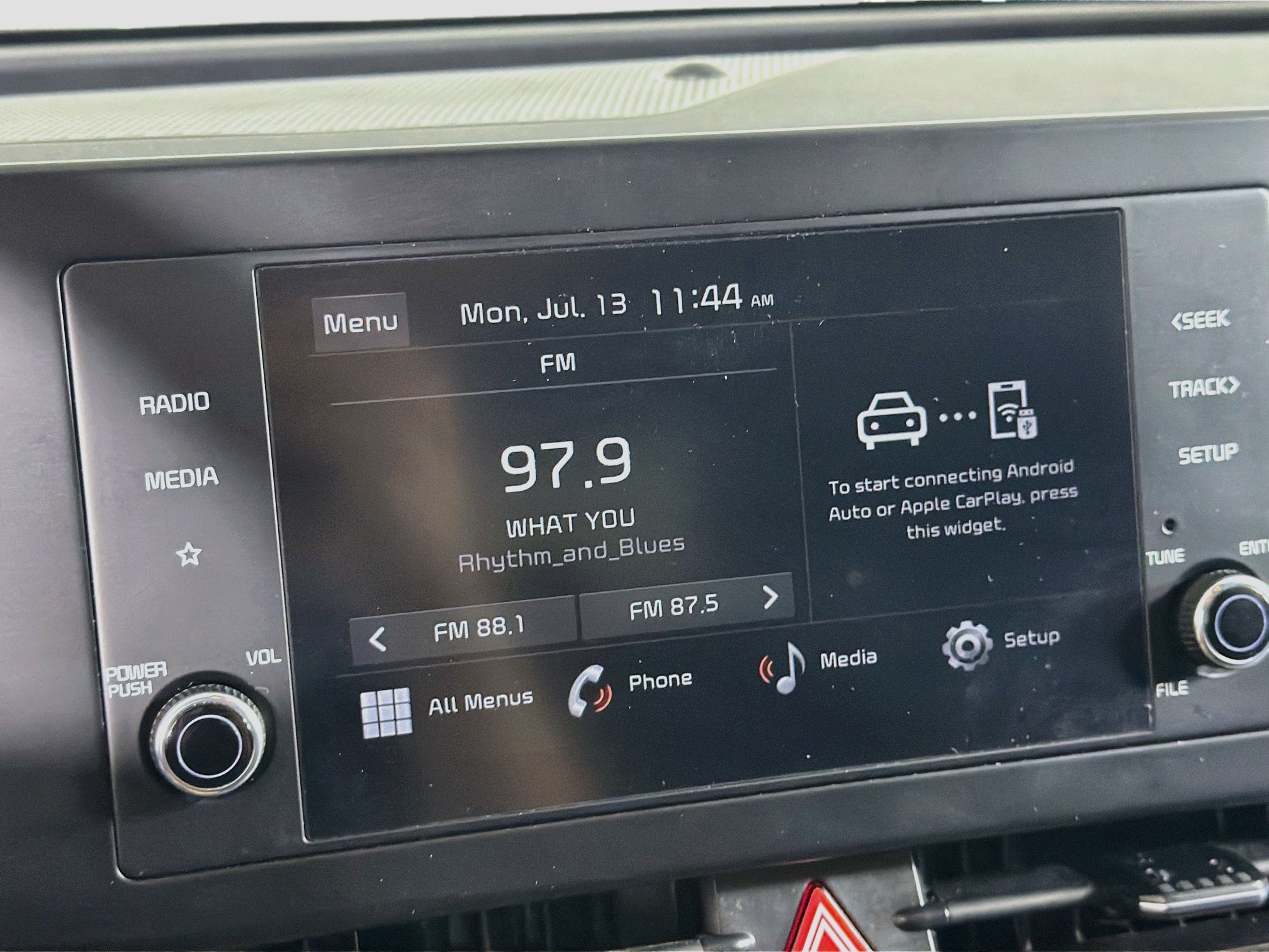 Used 2025 Kia Sportage LX FWD image 21