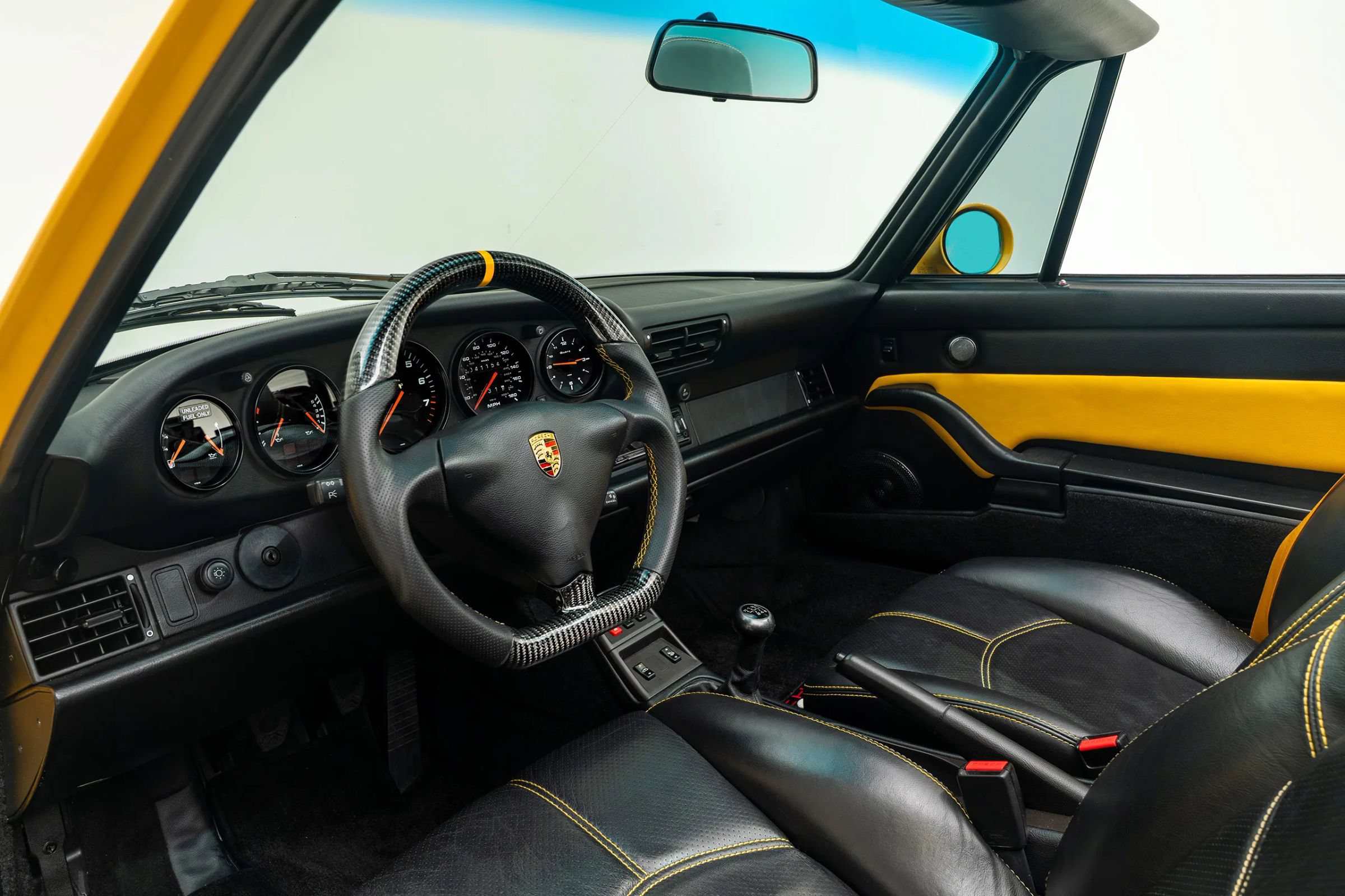 Used 1995 Porsche 911 Cabriolet image 2