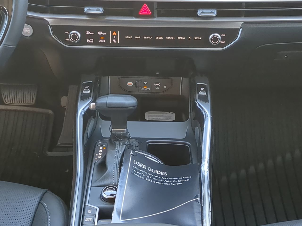 New 2026 Kia Sorento S FWD image 19