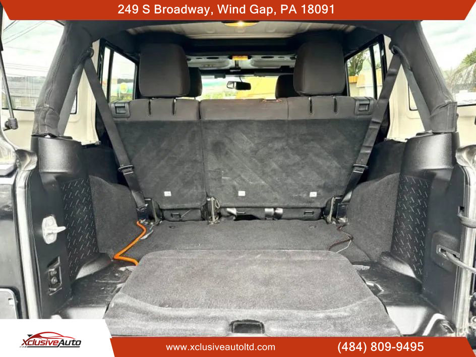 Used 2015 Jeep Wrangler Unlimited Sport w/ Quick Order Package 24S image 13