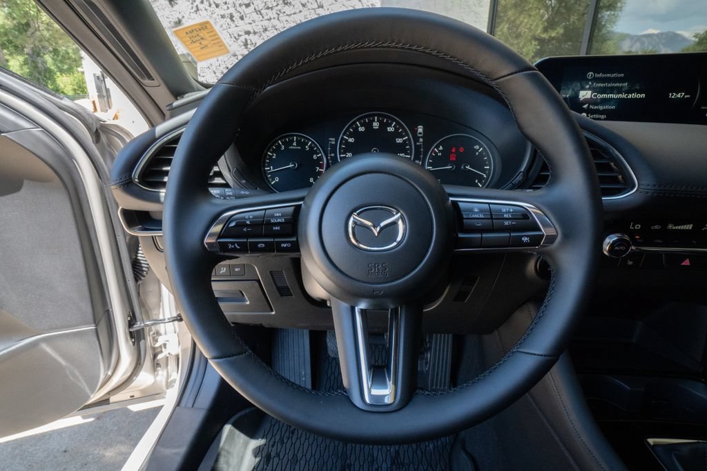 Used 2026 MAZDA MAZDA3 2.5 S Hatchback w/ Premium Pkg FWD image 12
