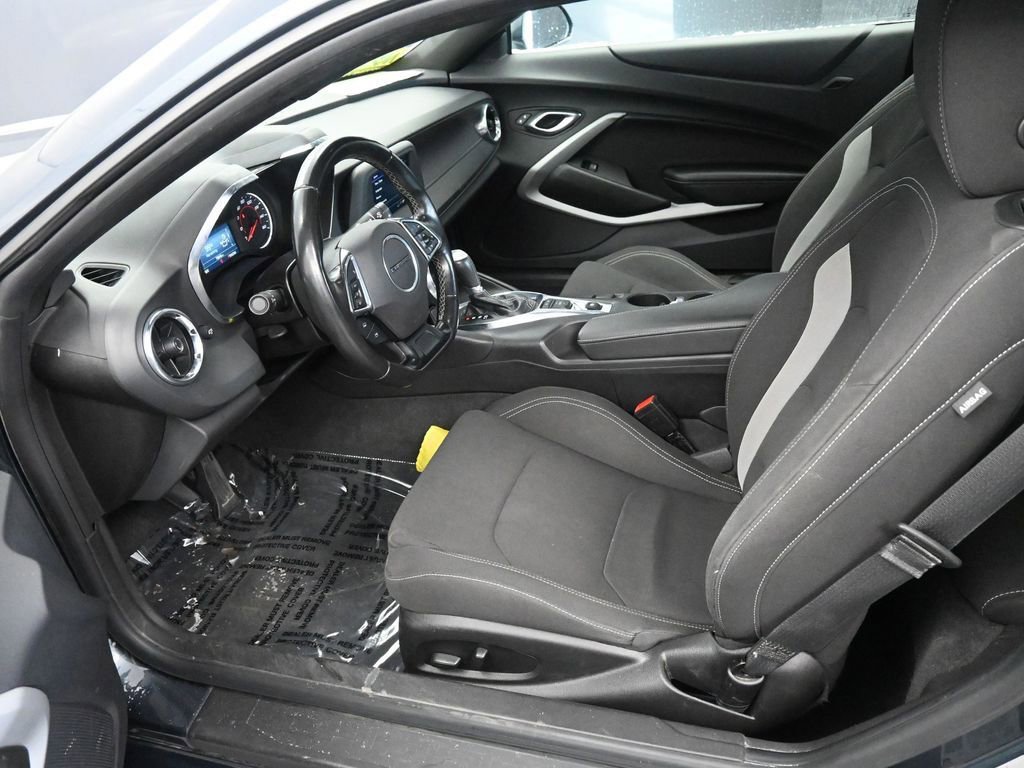 Used 2023 Chevrolet Camaro LT image 15