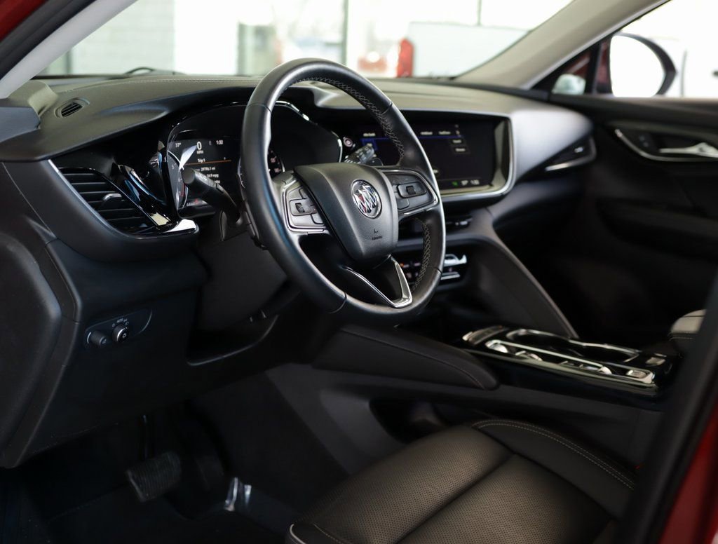 Used 2023 Buick Envision Essence image 9