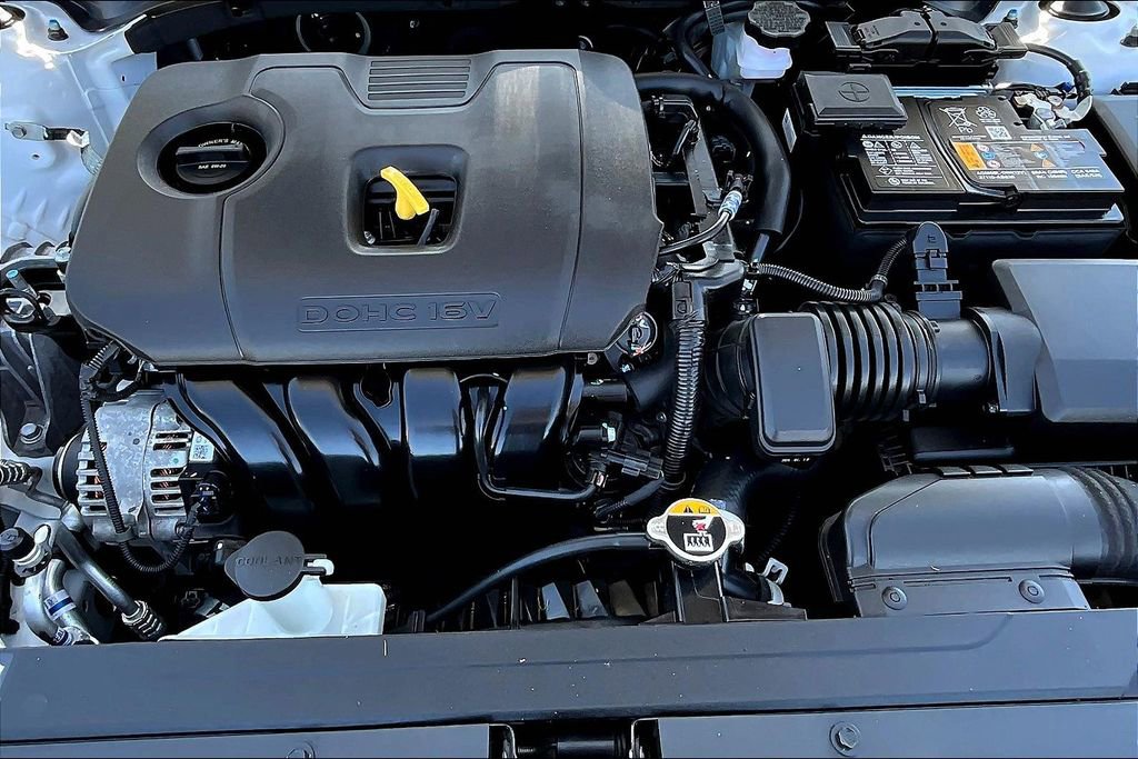 Used 2024 Kia Forte LXS w/ LXS Technology Package image 9