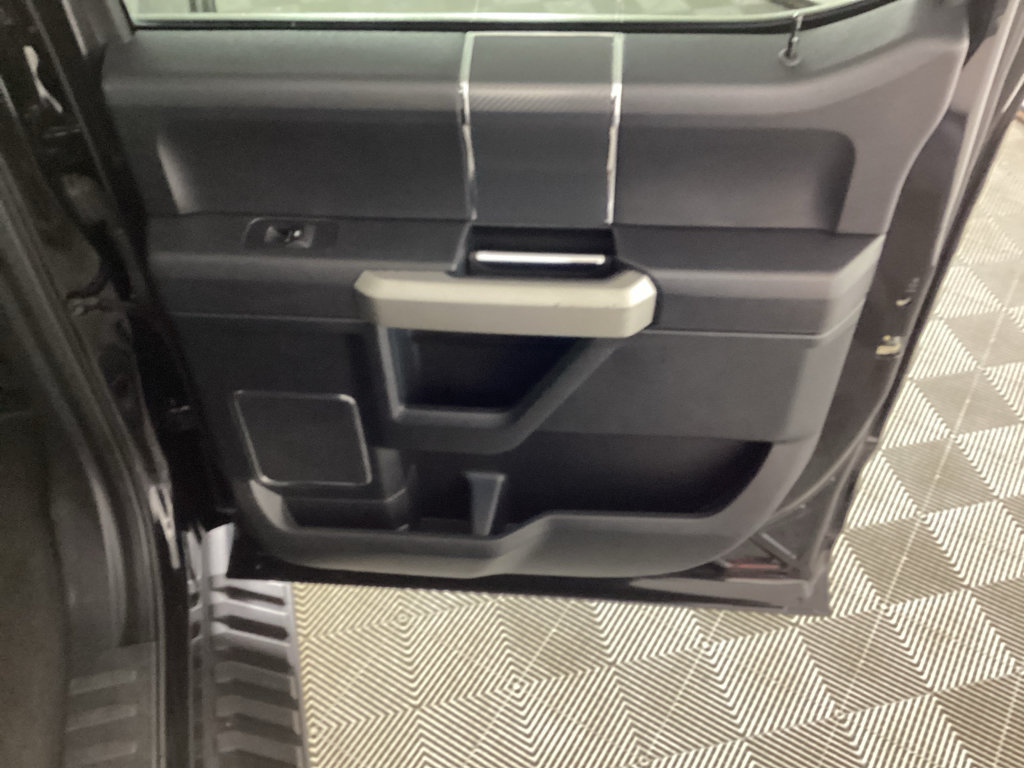 Used 2020 Ford F150 Lariat w/ Equipment Group 502A Luxury AWD/4WD image 12