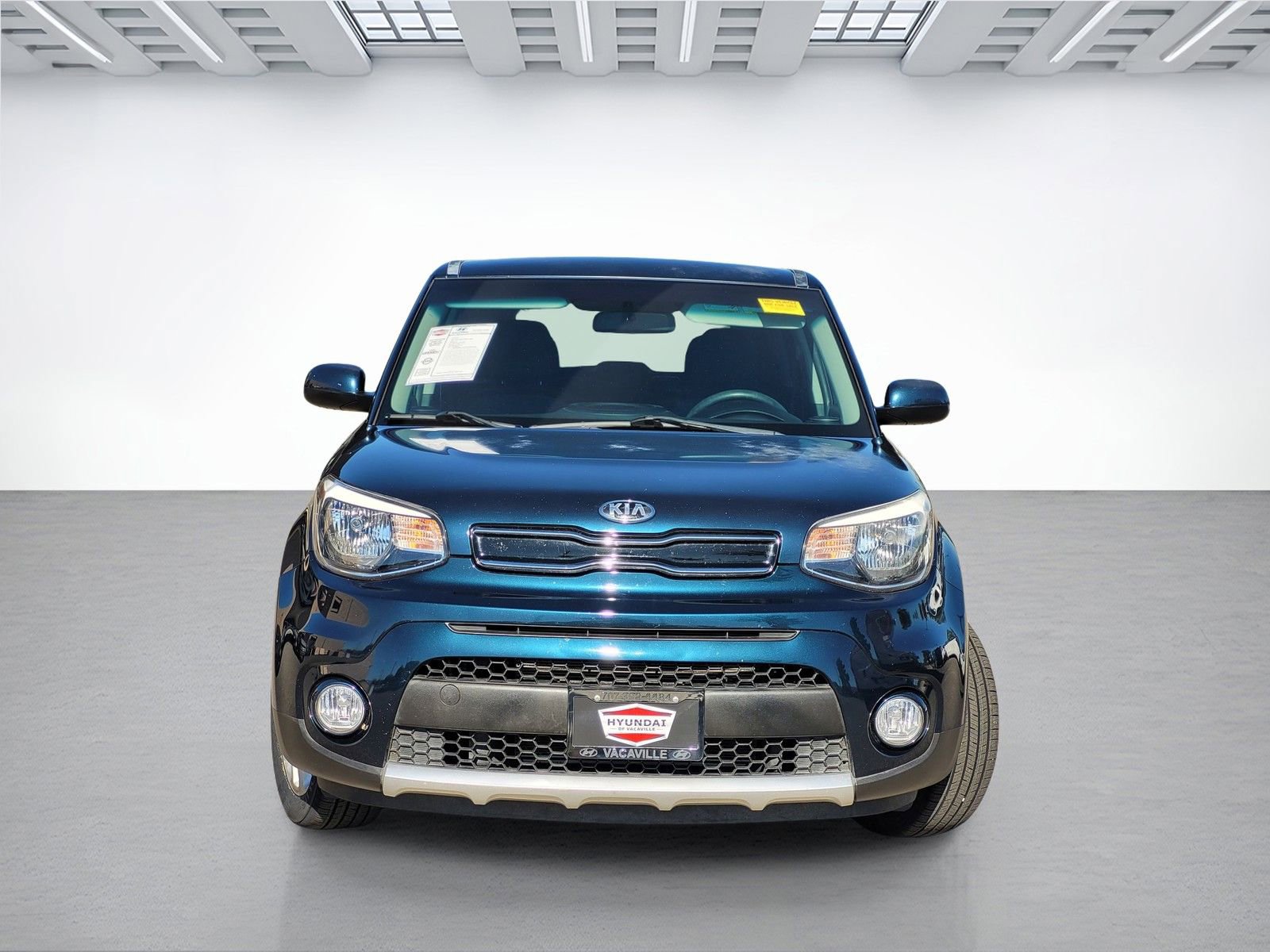 Used 2018 Kia Soul + image 2