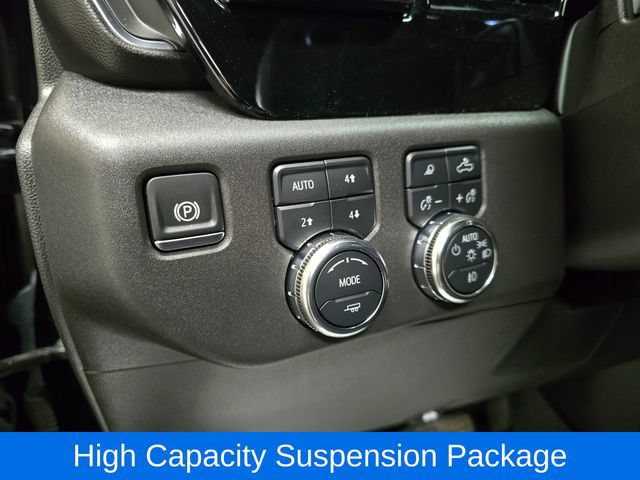 Used 2024 GMC Sierra 1500 SLT w/ SLT Premium Plus Package AWD/4WD image 17