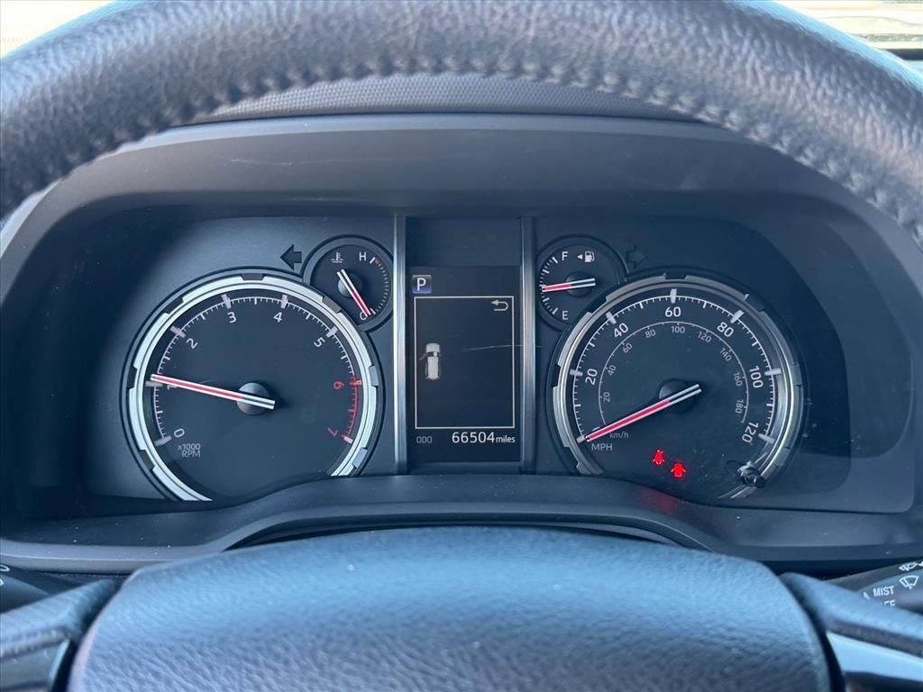 Used 2020 Toyota 4Runner TRD Off-Road Premium w/ Moonroof Package AWD/4WD image 21