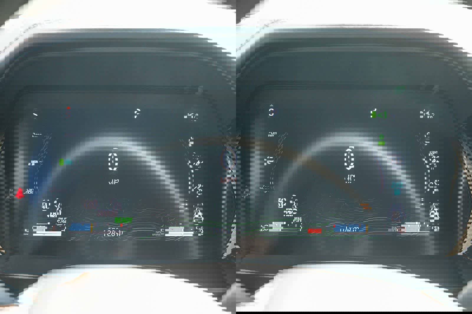 Used 2022 Jeep Grand Cherokee Summit w/ Advanced Protech Group IV image 20