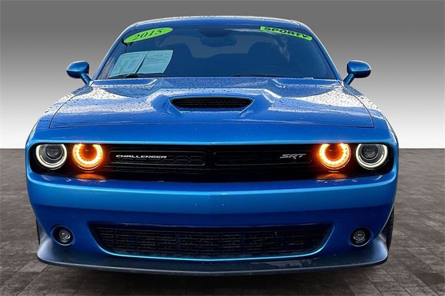 Used 2015 Dodge Challenger SRT image 3