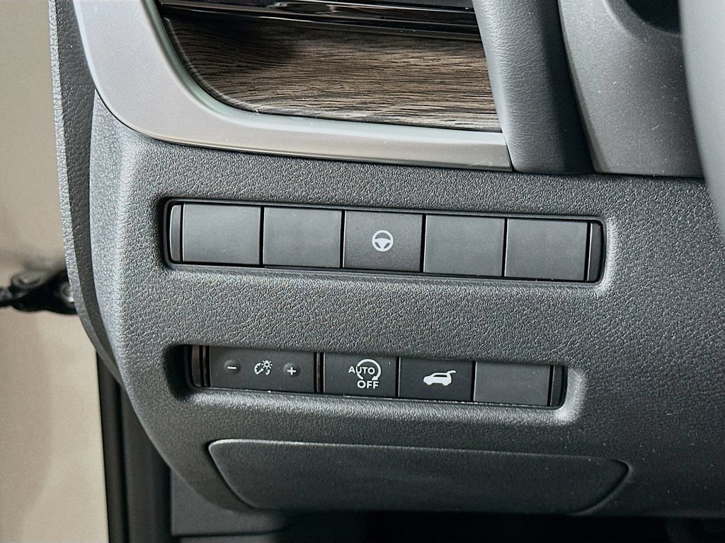 New 2026 Nissan Rogue Platinum AWD/4WD image 15