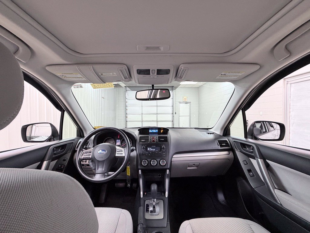 Used 2015 Subaru Forester 2.5i Premium w/ All-Weather Package AWD/4WD image 22