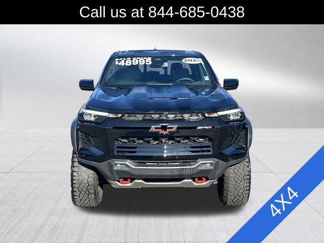 Used 2024 Chevrolet Colorado ZR2 w/ ZR2 Convenience Package III image 2