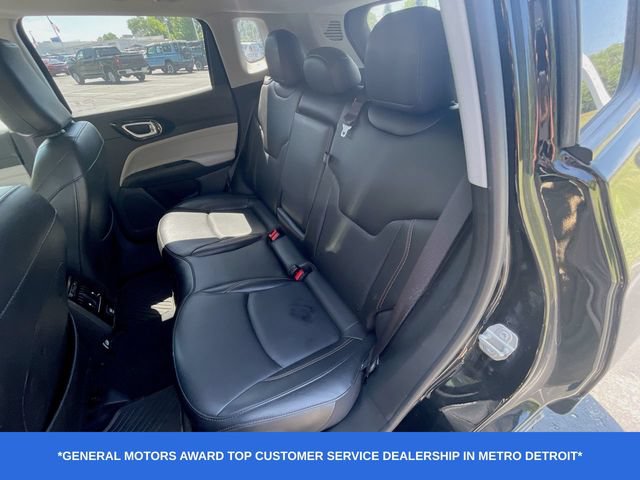 Used 2022 Jeep Compass Limited AWD/4WD image 16