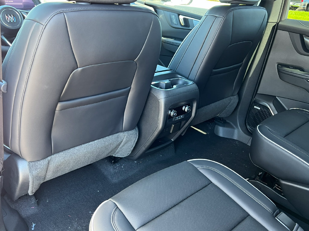 New 2027 Buick Enclave Sport Touring w/ Power Package AWD/4WD image 32