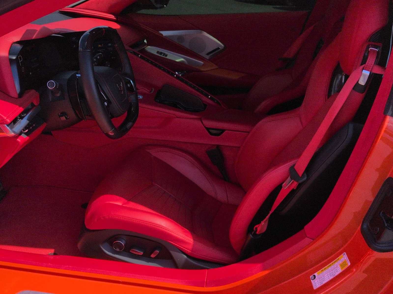 Used 2025 Chevrolet Corvette Z06 w/ Z07 Performance Package RWD image 17