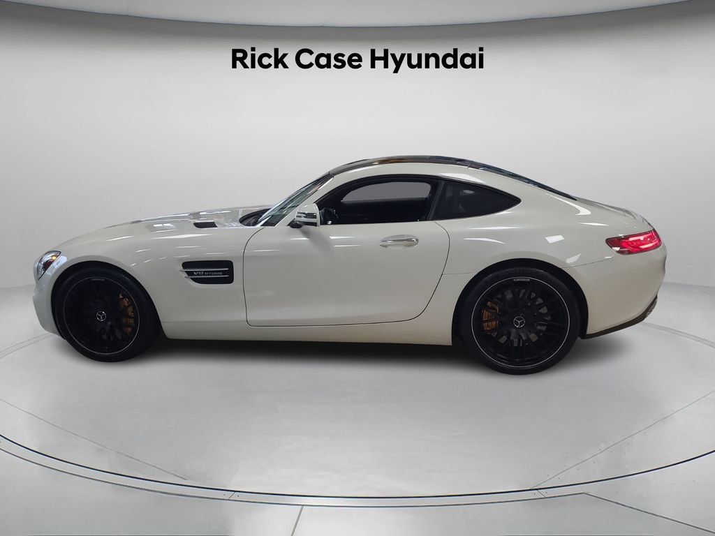 Used 2016 Mercedes-Benz AMG GT S image 3