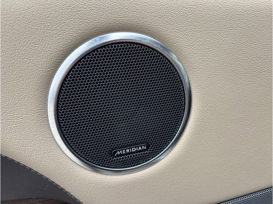 Used 2021 Land Rover Range Rover Sport HSE Silver Edition image 25