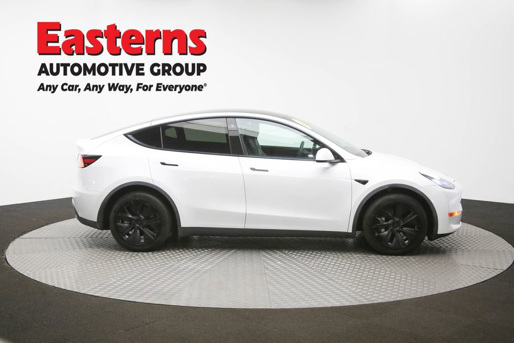Used 2020 Tesla Model Y Long Range image 42