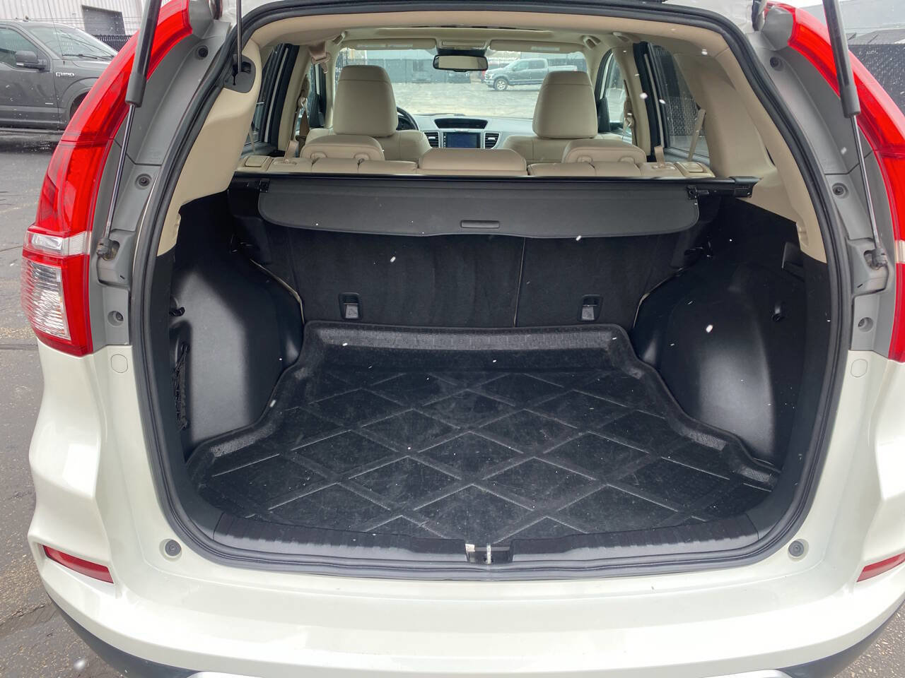 Used 2016 Honda CR-V Touring image 11