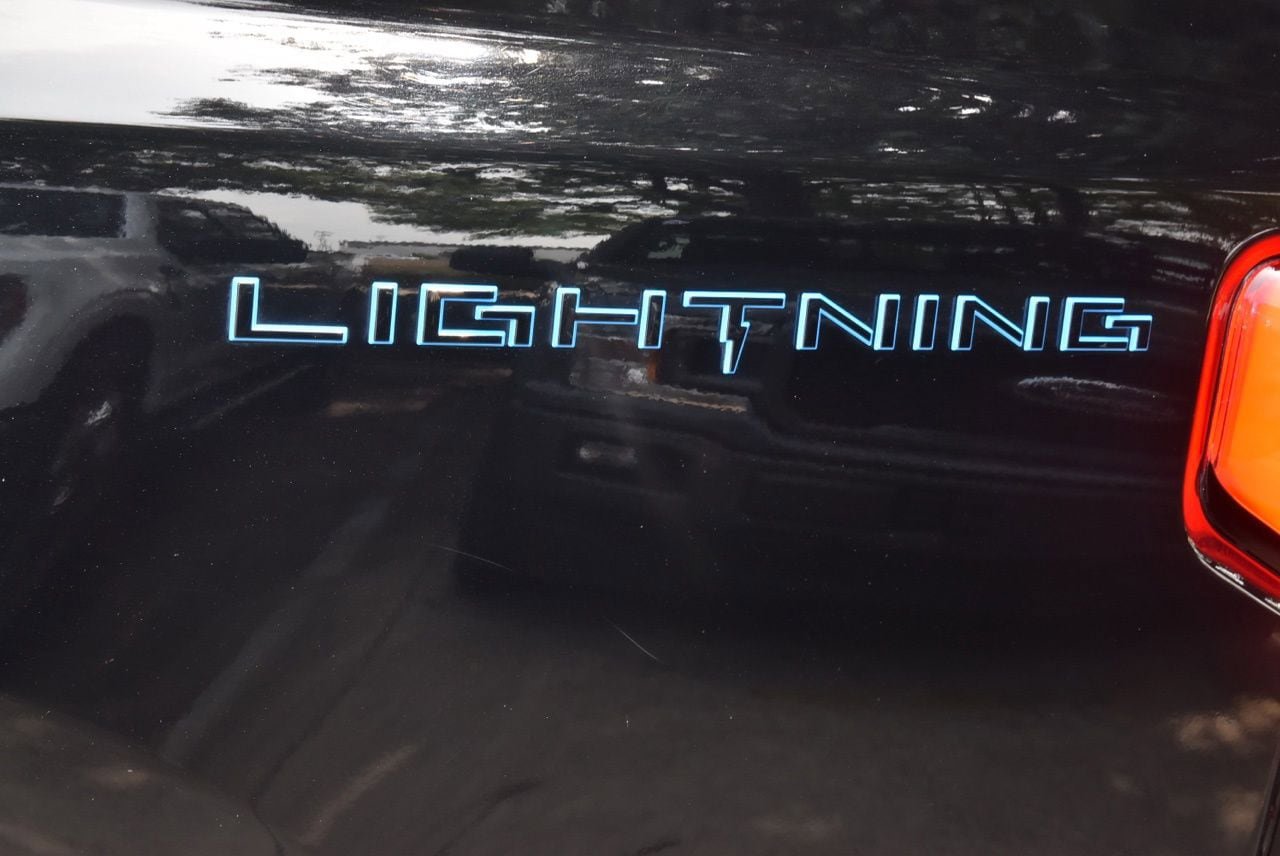 Certified 2025 Ford F150 Lightning Platinum AWD/4WD image 44
