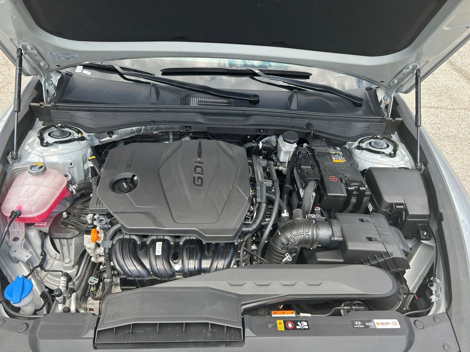 Used 2025 Hyundai Sonata SEL FWD image 27